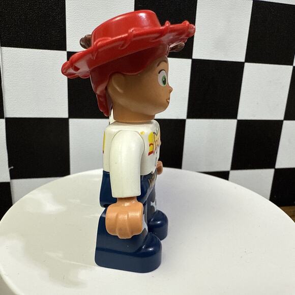 LEGO DUPLO DISNEY TOY STORY WOODY & JESSIE GIRL 2.5" LOT of 2 FIGURES - Picture 2 of 4